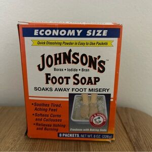 JOHNSON'S Quick Dissolving Powder Foot Soap 5 Packets OPEN BOX